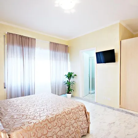 Guesthouse Holiday And Rome * Rom